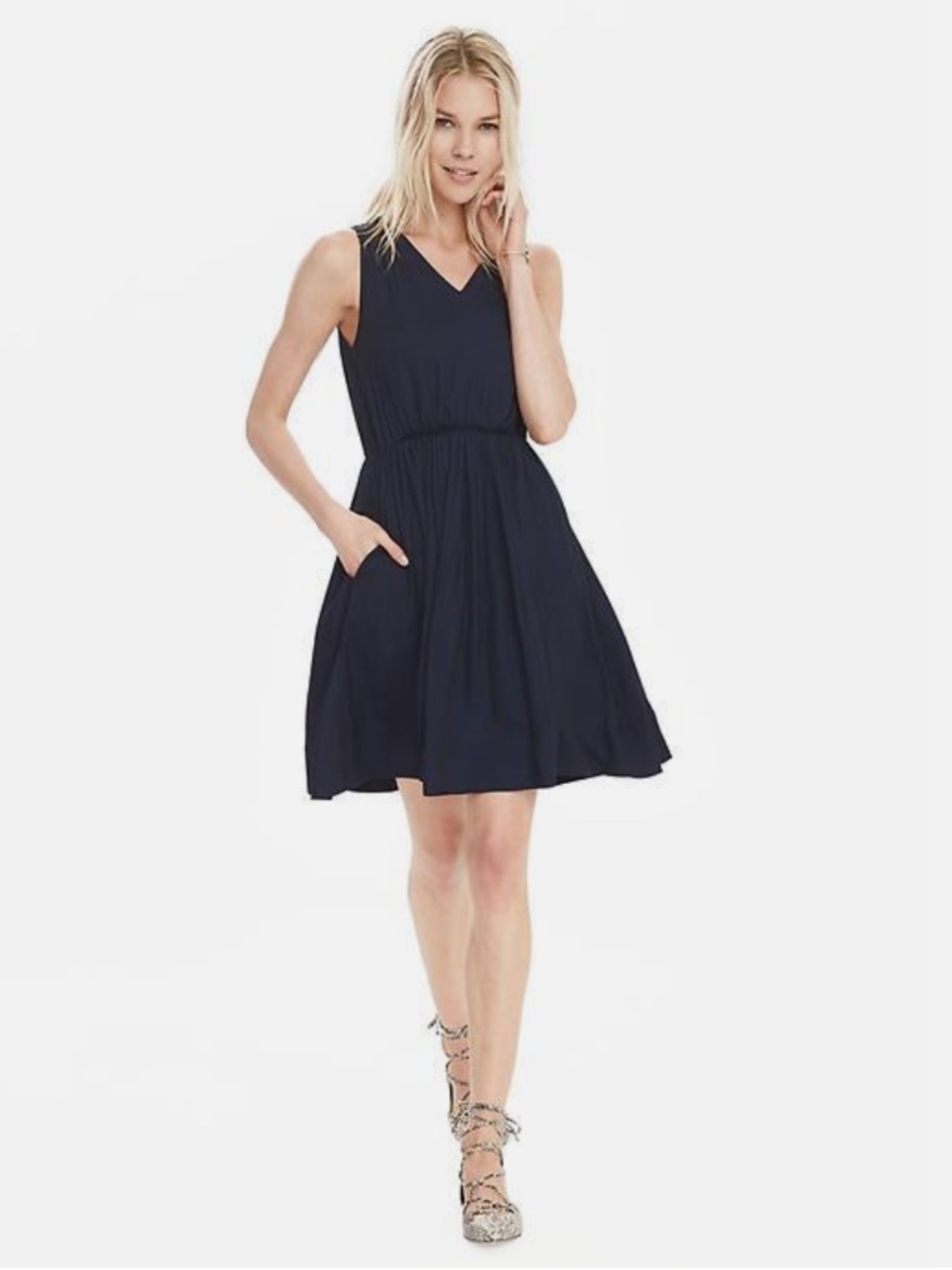 Banana Republic dress ✨with pockets✨